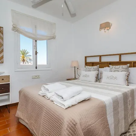 Bini Samsara - Ideal For Families, Fenced Pool, Close To Beach