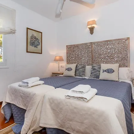 Villa Bini Samsara - Ideal For Families, Fenced Pool, Close To Beach *